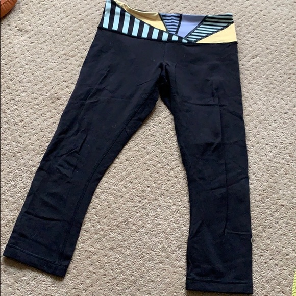 lululemon athletica Pants - Lululemon classic reversible capris